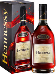 Коньяк «Hennessy V.S» 0.7 л